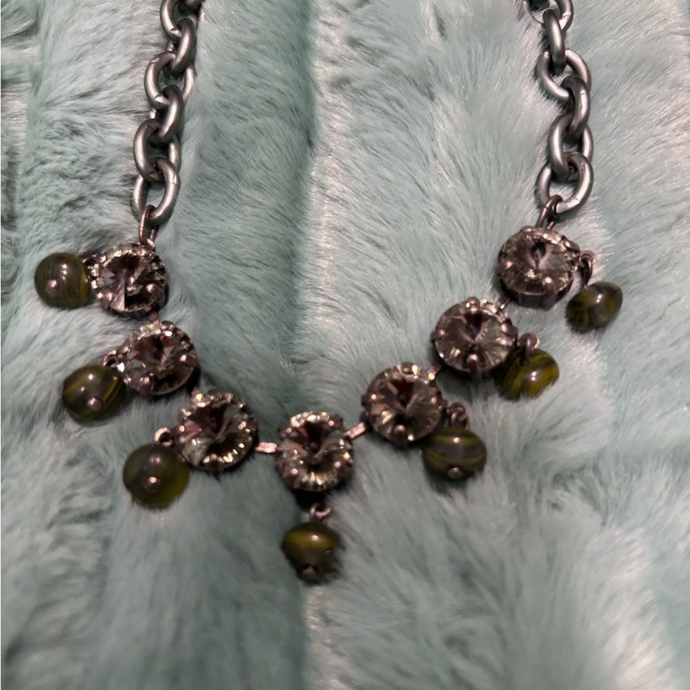 SABIKA DEEP SHADES manhattan fall 2023 choker - Picture 2 of 3